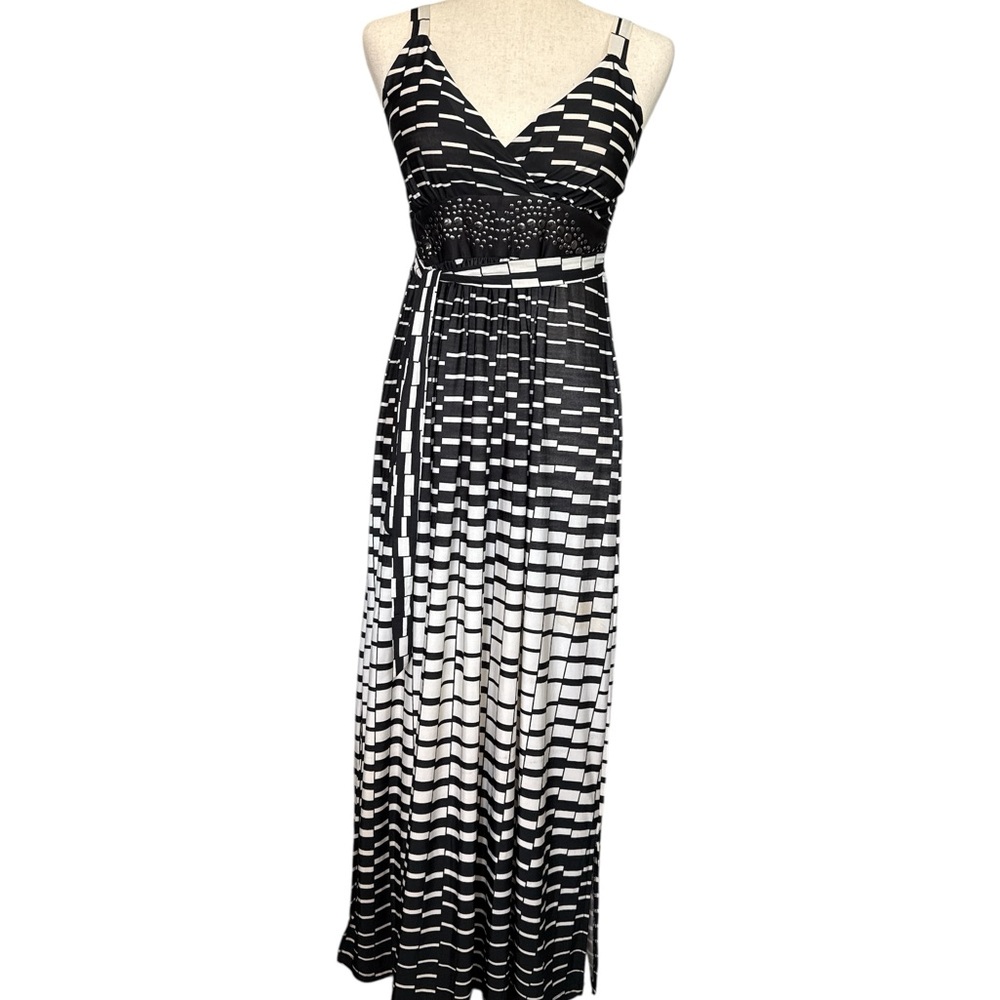 Studio West Black and White Geometric Maxi Dress